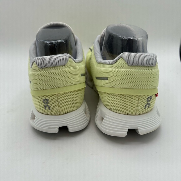 ON CLOUD Women's Cloud 5 Running Shoes color Hay/Frost Light Yellow and Gray 10 - Picture 10 of 13